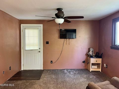 Tiny photo for 547 E Lincoln Avenue #Rear, Ada, OH 45810 (MLS # 10007290)