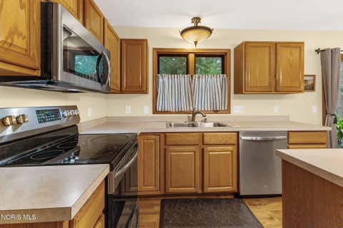 Tiny photo for 3656 Hampstead Drive, Sylvania, OH 43560 (MLS # 10011225)