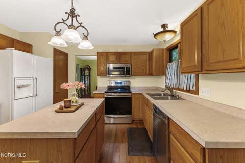 Tiny photo for 3656 Hampstead Drive, Sylvania, OH 43560 (MLS # 10011225)