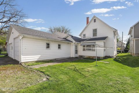 Tiny photo for 418 S Church Street, Bowling Green, OH 43402 (MLS # 10006721)