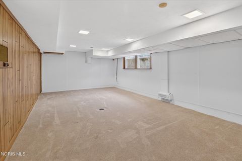 Tiny photo for 405 Forest Drive, Rossford, OH 43460 (MLS # 10005156)