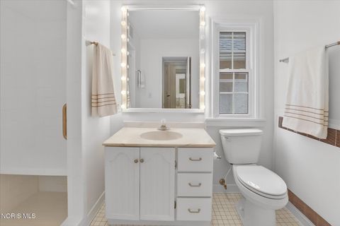 Tiny photo for 405 Forest Drive, Rossford, OH 43460 (MLS # 10005156)