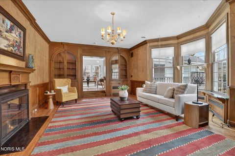 Tiny photo for 405 Forest Drive, Rossford, OH 43460 (MLS # 10005156)