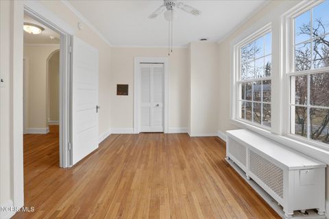 Tiny photo for 405 Forest Drive, Rossford, OH 43460 (MLS # 10005156)