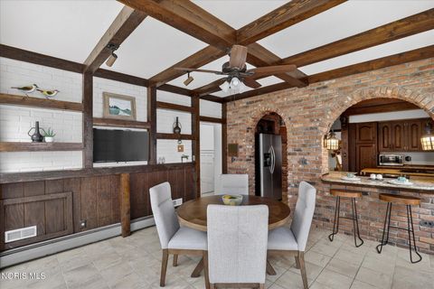 Tiny photo for 405 Forest Drive, Rossford, OH 43460 (MLS # 10005156)