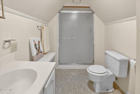 Tiny photo for 405 Forest Drive, Rossford, OH 43460 (MLS # 10005156)