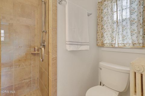 Tiny photo for 405 Forest Drive, Rossford, OH 43460 (MLS # 10005156)