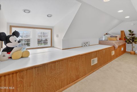 Tiny photo for 405 Forest Drive, Rossford, OH 43460 (MLS # 10005156)