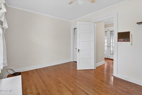 Tiny photo for 405 Forest Drive, Rossford, OH 43460 (MLS # 10005156)