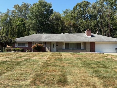 Photo of 2253 Valley Brook Drive, Toledo, OH 43615 (MLS # 10000004)