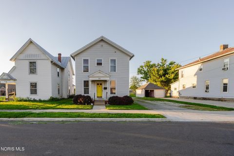 Tiny photo for 122 Allen Avenue, Findlay, OH 45840 (MLS # 10007918)
