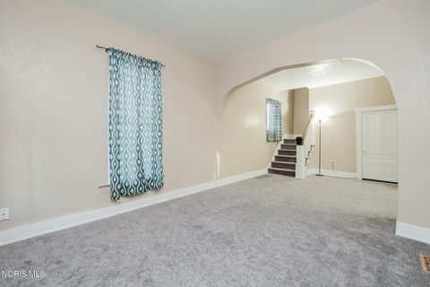 Tiny photo for 122 Allen Avenue, Findlay, OH 45840 (MLS # 10007918)