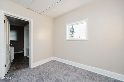 Tiny photo for 122 Allen Avenue, Findlay, OH 45840 (MLS # 10007918)