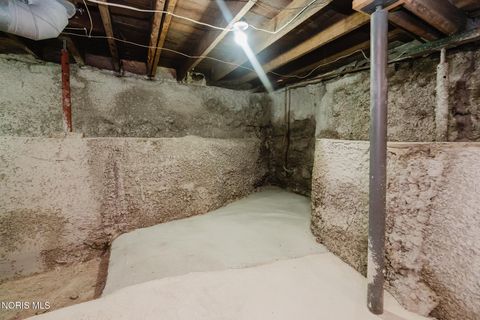 Tiny photo for 122 Allen Avenue, Findlay, OH 45840 (MLS # 10007918)