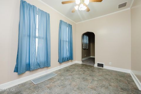 Tiny photo for 122 Allen Avenue, Findlay, OH 45840 (MLS # 10007918)