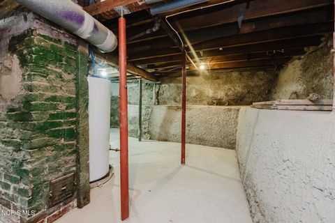Tiny photo for 122 Allen Avenue, Findlay, OH 45840 (MLS # 10007918)