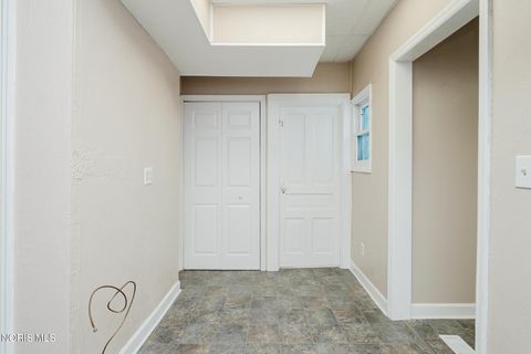 Tiny photo for 122 Allen Avenue, Findlay, OH 45840 (MLS # 10007918)