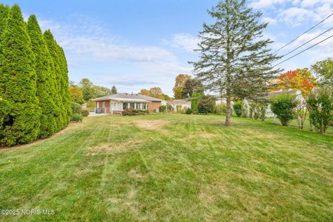 Tiny photo for 3553 Cedardale Court, Toledo, OH 43623 (MLS # 10000237)