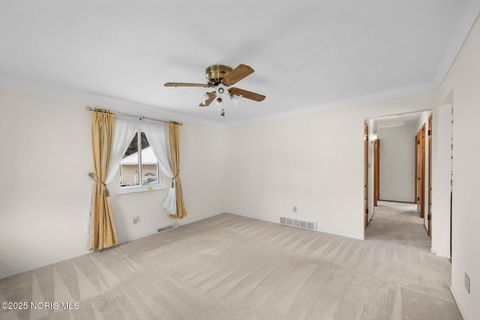 Tiny photo for 3553 Cedardale Court, Toledo, OH 43623 (MLS # 10000237)