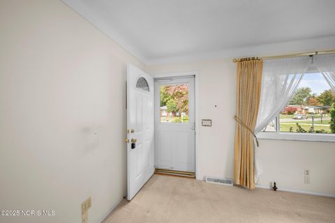 Tiny photo for 3553 Cedardale Court, Toledo, OH 43623 (MLS # 10000237)