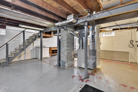 Tiny photo for 1221 Eleanor Avenue, Toledo, OH 43612 (MLS # 10004846)