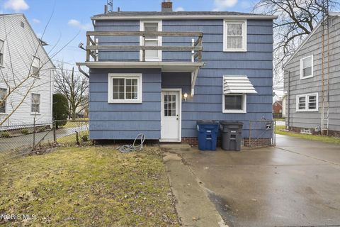 Tiny photo for 1221 Eleanor Avenue, Toledo, OH 43612 (MLS # 10004846)