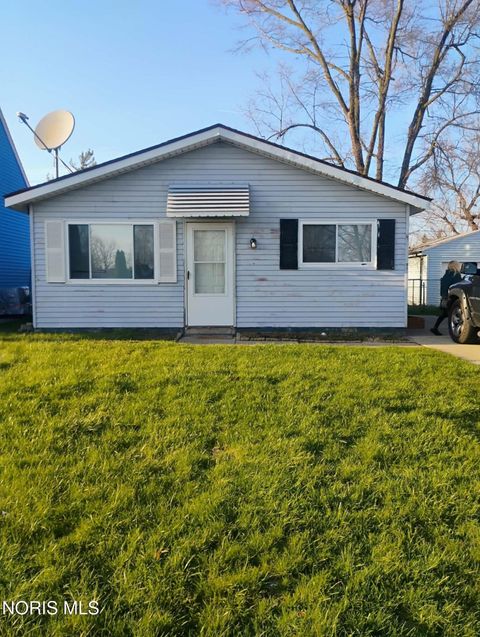 Photo of 4434 Dunloe Court, Toledo, OH 43615 (MLS # 10007511)