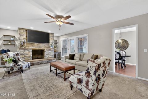 Tiny photo for 4608 Breckenridge Drive, Toledo, OH 43623 (MLS # 10004831)