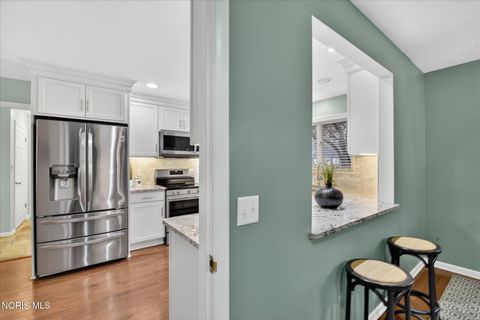 Tiny photo for 4608 Breckenridge Drive, Toledo, OH 43623 (MLS # 10004831)