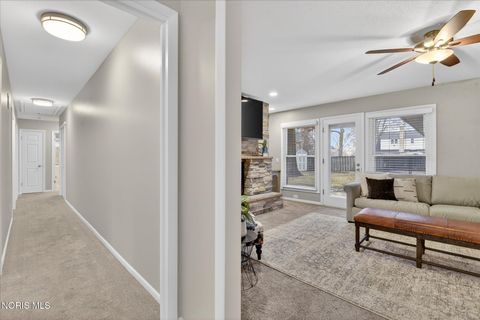 Tiny photo for 4608 Breckenridge Drive, Toledo, OH 43623 (MLS # 10004831)