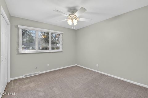 Tiny photo for 4608 Breckenridge Drive, Toledo, OH 43623 (MLS # 10004831)