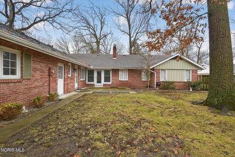 Tiny photo for 4608 Breckenridge Drive, Toledo, OH 43623 (MLS # 10004831)