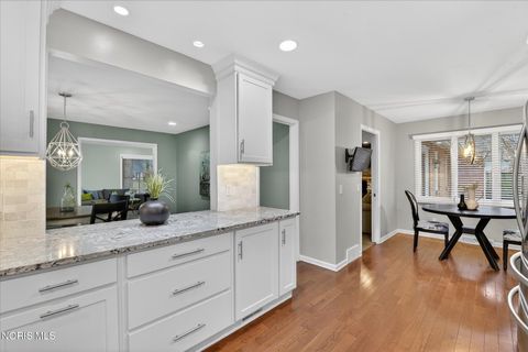 Tiny photo for 4608 Breckenridge Drive, Toledo, OH 43623 (MLS # 10004831)