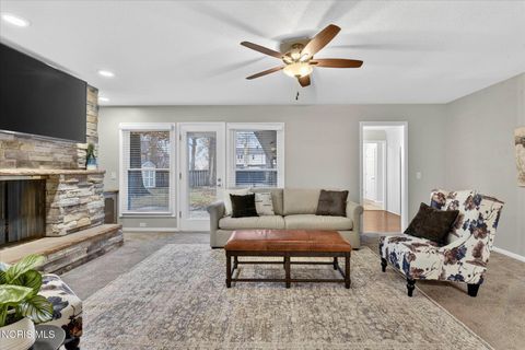 Tiny photo for 4608 Breckenridge Drive, Toledo, OH 43623 (MLS # 10004831)