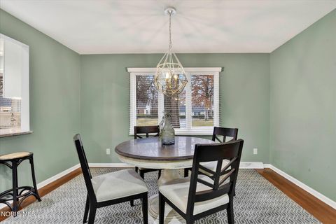 Tiny photo for 4608 Breckenridge Drive, Toledo, OH 43623 (MLS # 10004831)