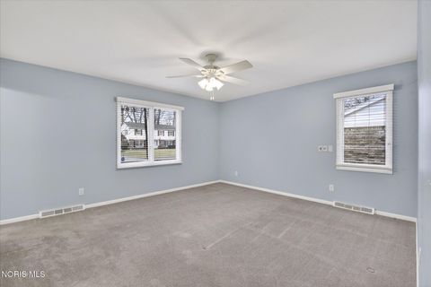 Tiny photo for 4608 Breckenridge Drive, Toledo, OH 43623 (MLS # 10004831)
