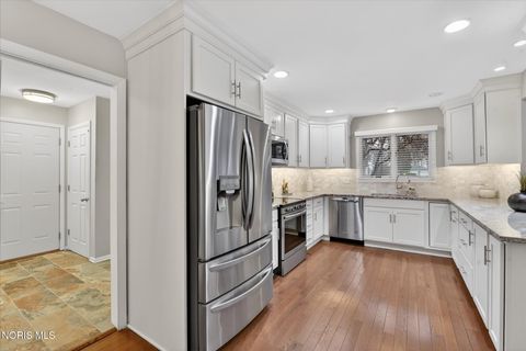 Tiny photo for 4608 Breckenridge Drive, Toledo, OH 43623 (MLS # 10004831)