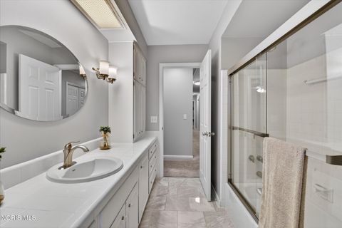 Tiny photo for 4608 Breckenridge Drive, Toledo, OH 43623 (MLS # 10004831)