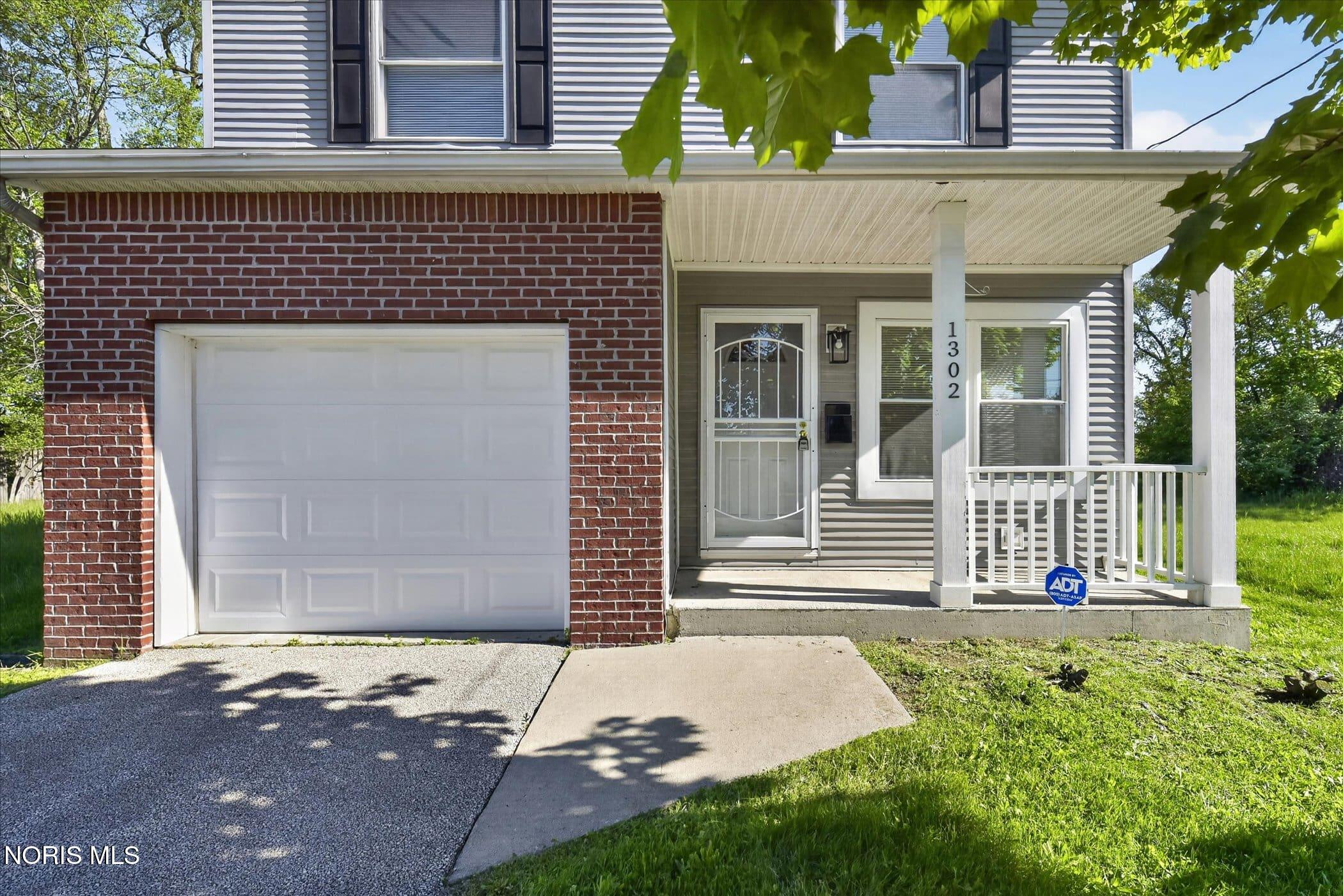 1302 Vance Street