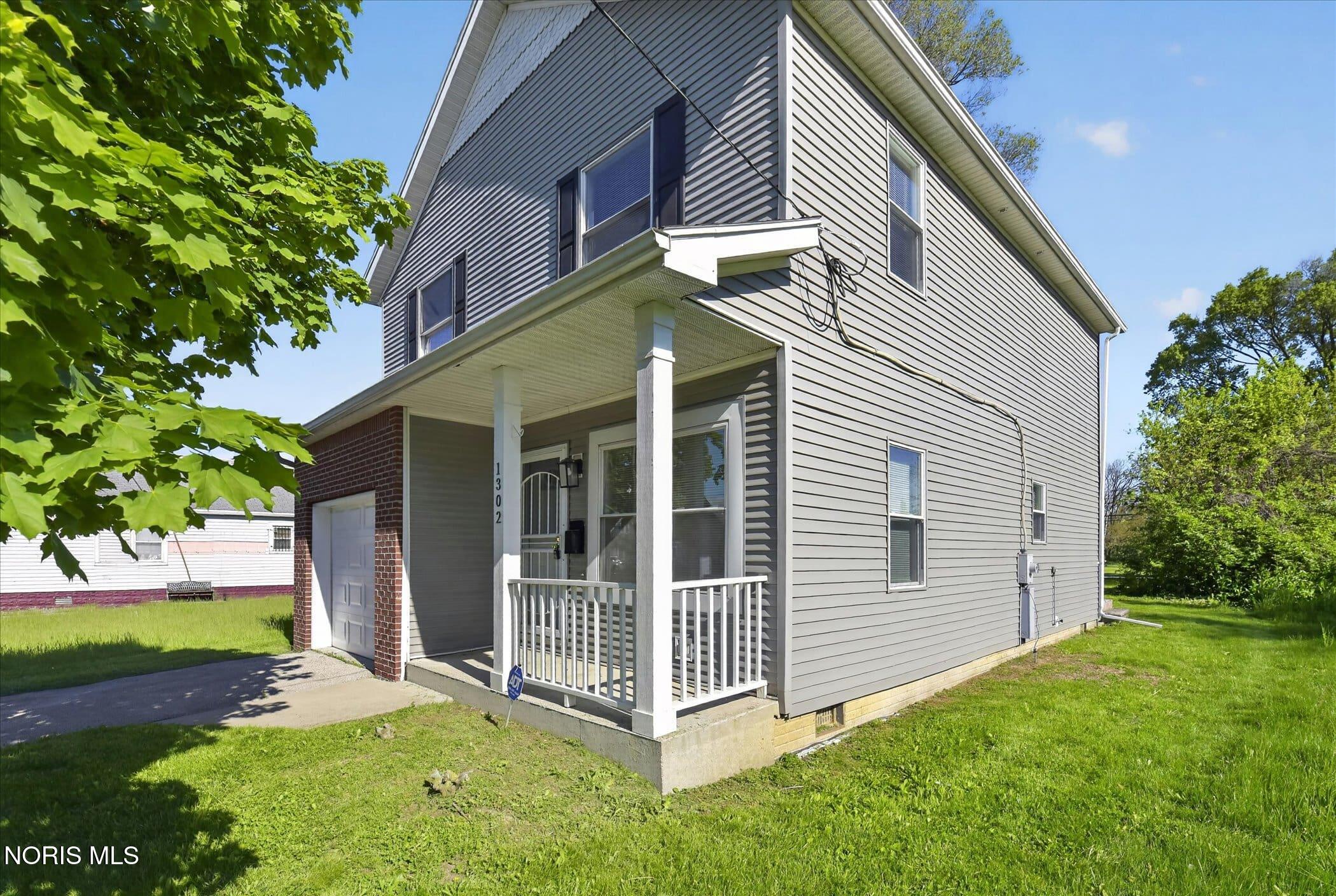 1302 Vance Street