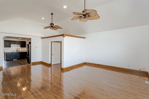 Tiny photo for 3940 Canada Southern Avenue, Toledo, OH 43612 (MLS # 10006772)