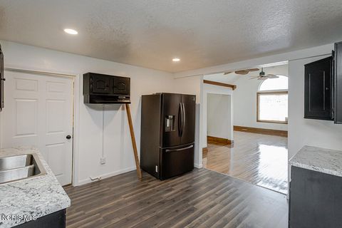 Tiny photo for 3940 Canada Southern Avenue, Toledo, OH 43612 (MLS # 10006772)