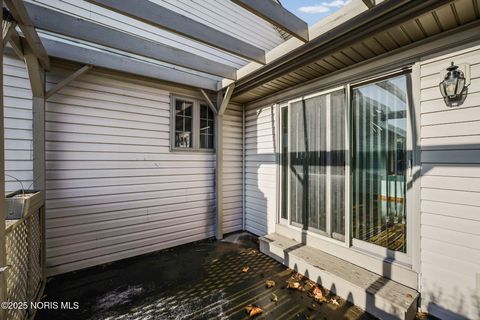 Tiny photo for 2149 Greystone Court, Findlay, OH 45840 (MLS # 10002443)