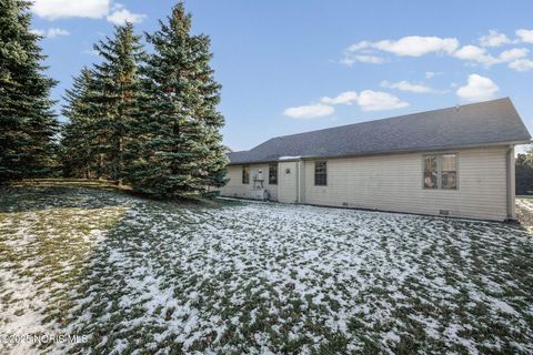 Tiny photo for 2149 Greystone Court, Findlay, OH 45840 (MLS # 10002443)
