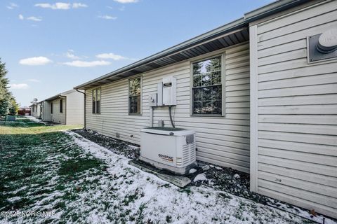 Tiny photo for 2149 Greystone Court, Findlay, OH 45840 (MLS # 10002443)