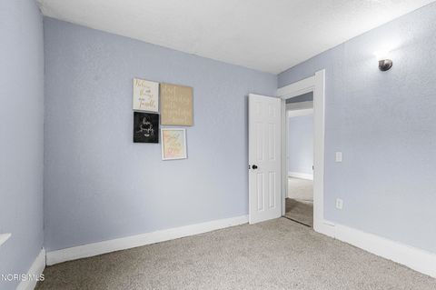 Tiny photo for 2368 Hollywood Avenue, Toledo, OH 43620 (MLS # 10005304)