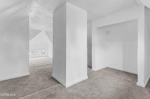 Tiny photo for 2368 Hollywood Avenue, Toledo, OH 43620 (MLS # 10005304)