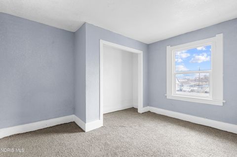 Tiny photo for 2368 Hollywood Avenue, Toledo, OH 43620 (MLS # 10005304)