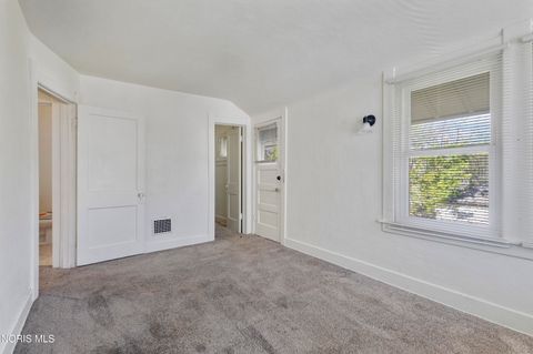 Tiny photo for 1917 Calumet Avenue, Toledo, OH 43607 (MLS # 10007318)