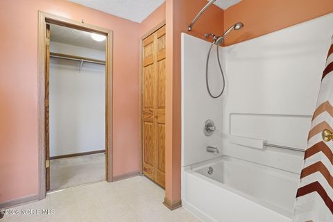 Tiny photo for 675 Apple Blossom Lane, Arlington, OH 45814 (MLS # 10003986)